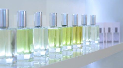 États-Unis : Les ventes de parfums de prestige égalent celles des soins en 2021