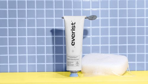 Après les shampooings, Everist lance le gel douche concentré sans eau